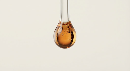 Macro specimen plate of Pressed Oil №1
